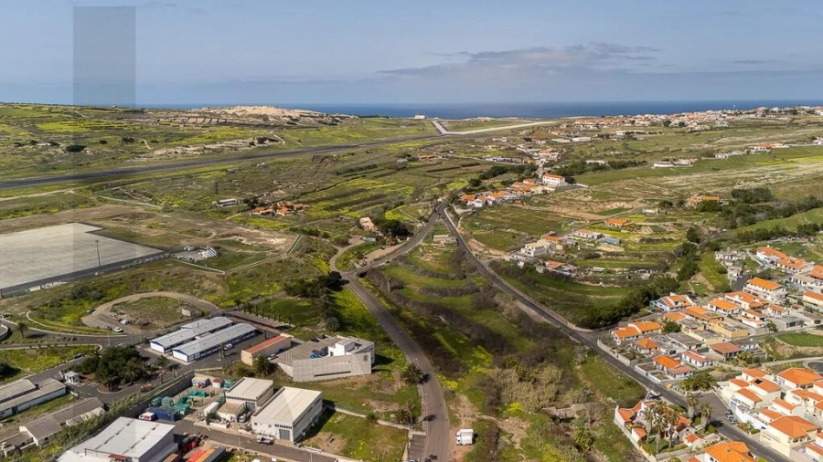 Terreno para Venda em Porto Santo Foto 1