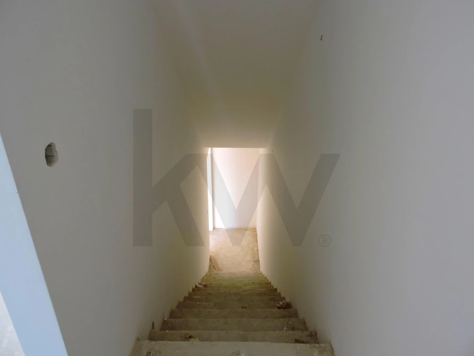 Moradia T4 para Venda em Pontinha e Famões Foto 22