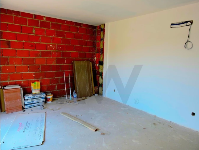 Moradia T4 para Venda em Pontinha e Famões Foto 20