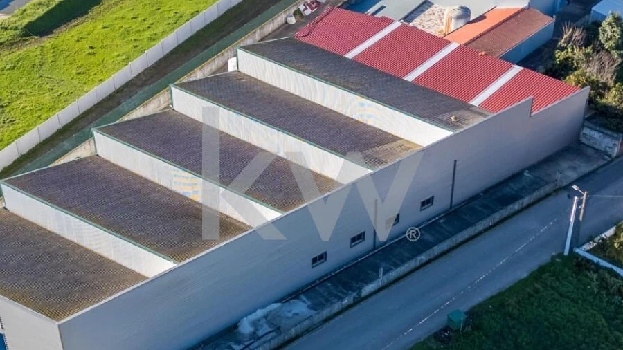 Armazém para Venda em Ílhavo (São Salvador)