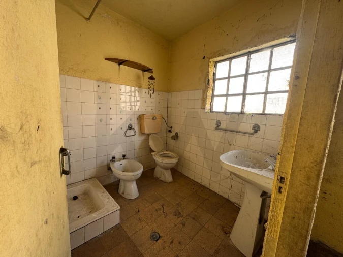 Moradia T3 para Venda em Cunha Baixa Foto 5