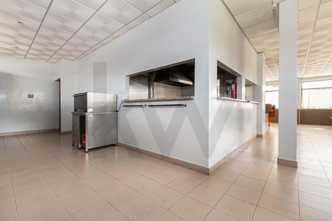 Negócio para Venda em Alverca do Ribatejo e Sobralinho Foto 12