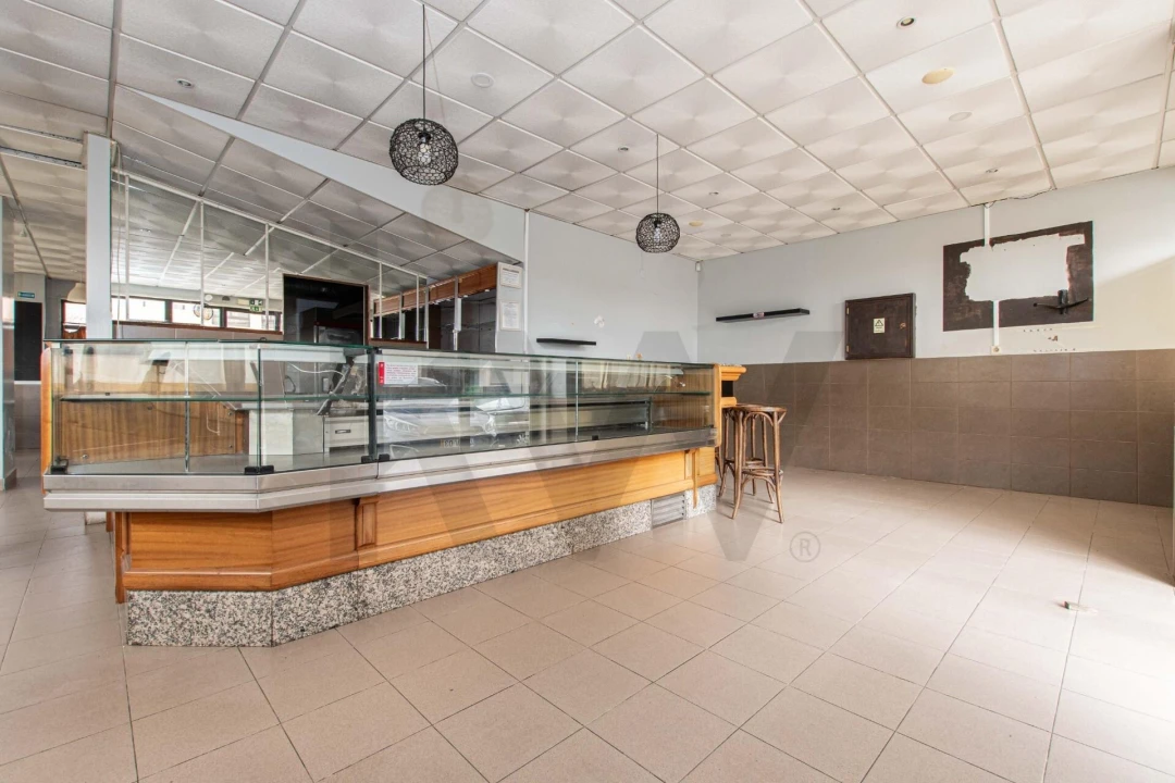 Negócio para Venda em Alverca do Ribatejo e Sobralinho Foto 6