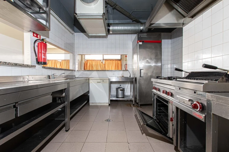 Negócio para Venda em Alverca do Ribatejo e Sobralinho Foto 18