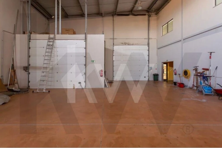 Armazém para Arrendamento em Castelo Branco Foto 14