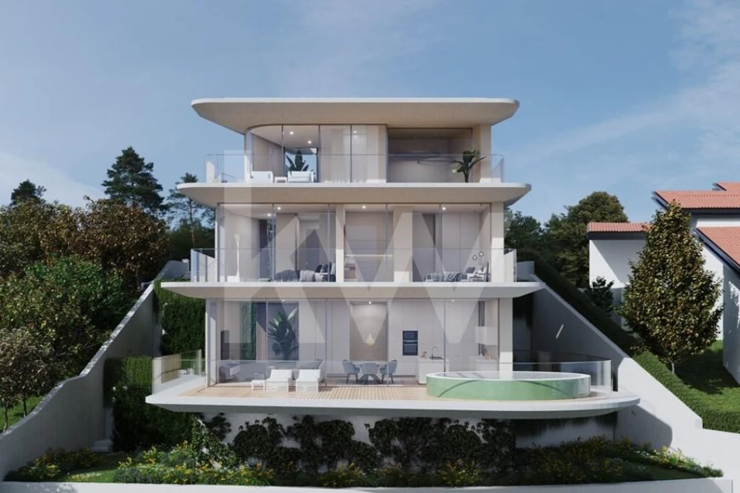 Terreno para Venda em Carcavelos e Parede Foto 1