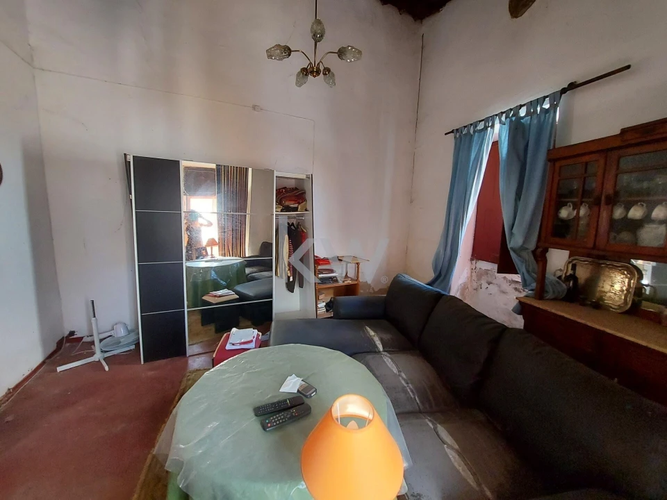 Moradia T5 para Venda em Cuba Foto 47