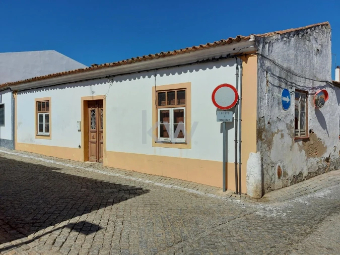 Moradia T5 para Venda em Cuba Foto 12