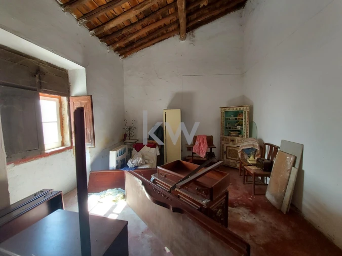 Moradia T5 para Venda em Cuba Foto 28