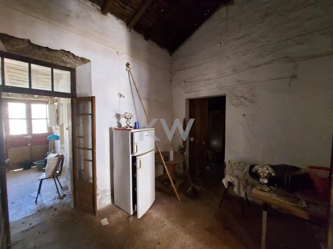 Moradia T5 para Venda em Cuba Foto 22