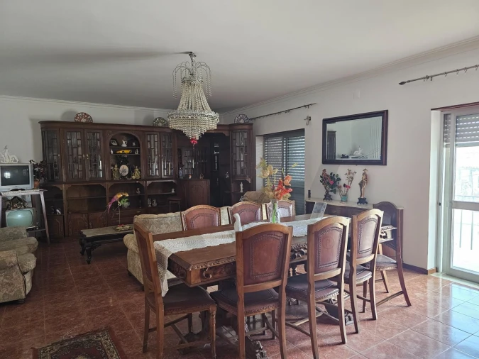 Prédio para Venda em Sé Nova, Santa Cruz, Almedina e São Bartolomeu Foto 8