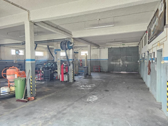 Prédio para Venda em Sé Nova, Santa Cruz, Almedina e São Bartolomeu Foto 22