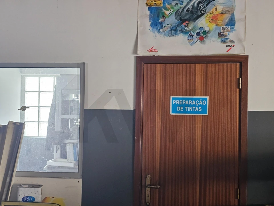 Prédio para Venda em Sé Nova, Santa Cruz, Almedina e São Bartolomeu Foto 32