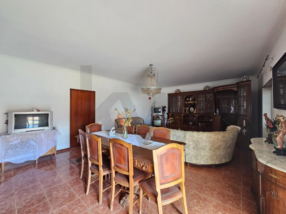 Prédio para Venda em Sé Nova, Santa Cruz, Almedina e São Bartolomeu Foto 9