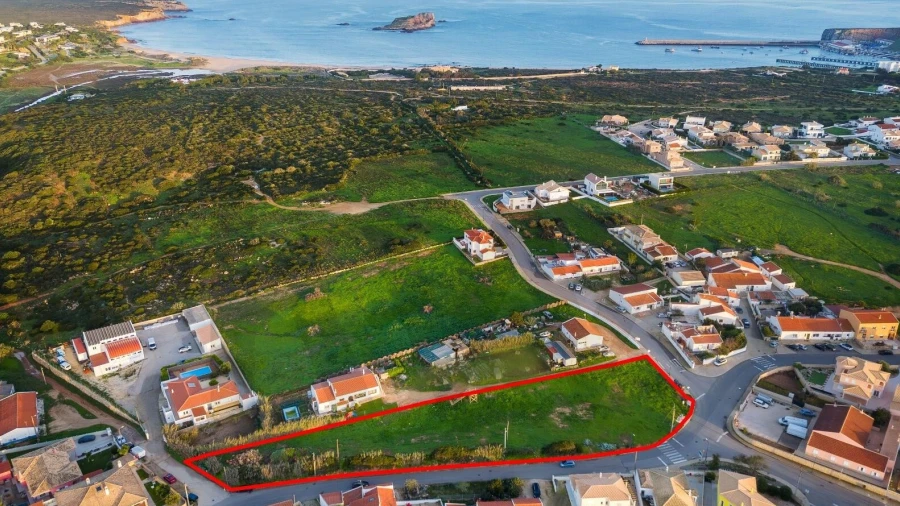 Terreno para Venda em Vila de Sagres