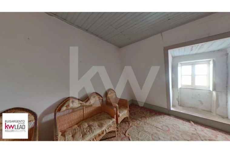 Moradia T12 para Venda em Tortosendo Foto 57