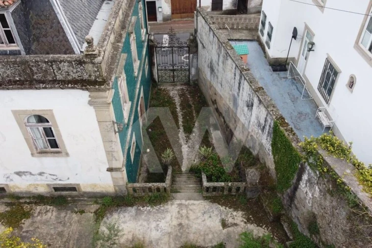 Moradia T12 para Venda em Tortosendo Foto 22