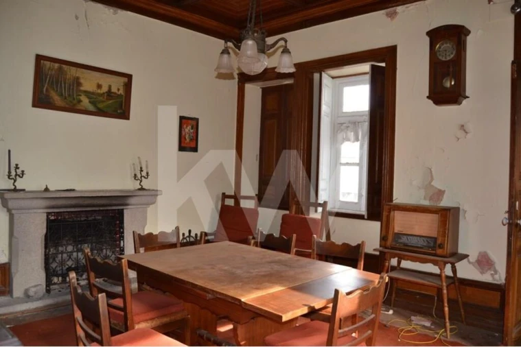 Moradia T12 para Venda em Tortosendo Foto 6