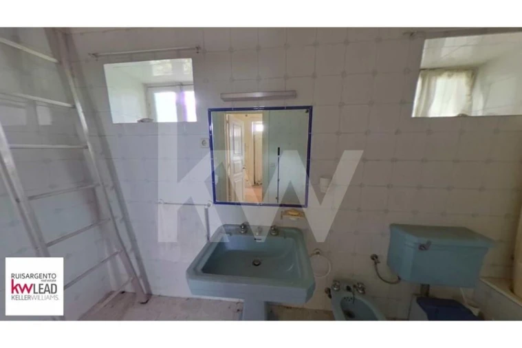 Moradia T12 para Venda em Tortosendo Foto 54