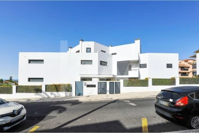 Apartamento T2 para Venda em Carcavelos e Parede