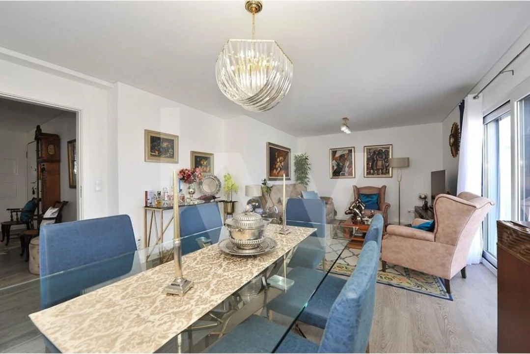 Apartamento T2 para Venda em Carcavelos e Parede Foto 6