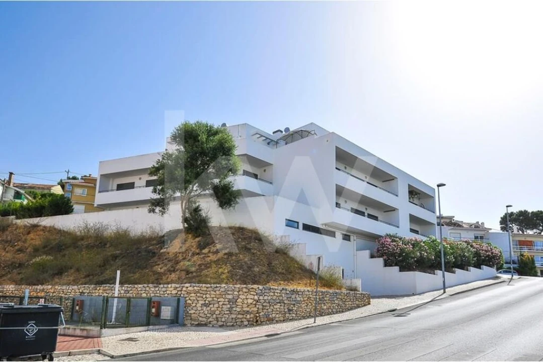 Apartamento T2 para Venda em Carcavelos e Parede Foto 25