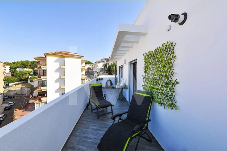 Apartamento T2 para Venda em Carcavelos e Parede Foto 18