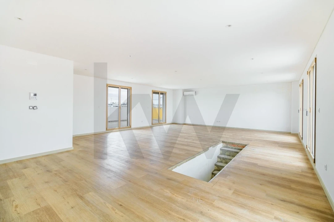 Apartamento T4 para Venda em Montijo e Afonsoeiro Foto 32