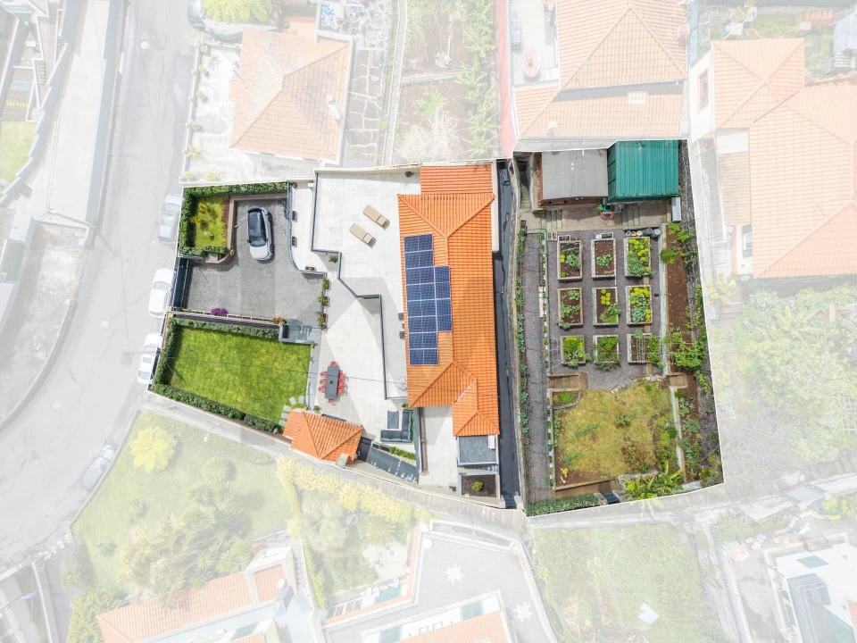 Moradia T3 para Venda em São Roque Foto 45