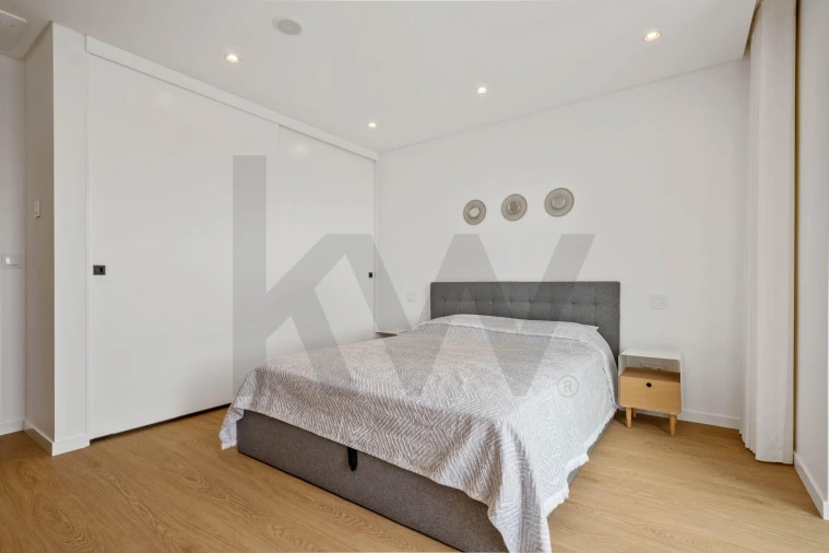 Moradia T3 para Venda em São Roque Foto 28