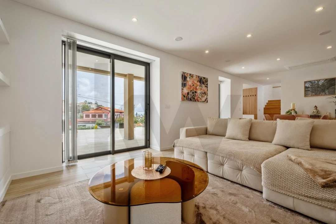 Moradia T3 para Venda em São Roque Foto 18