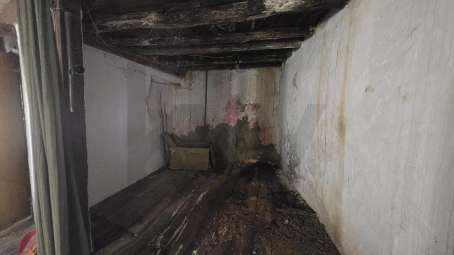 Moradia T4 para Venda em Peso e Vales do Rio Foto 21