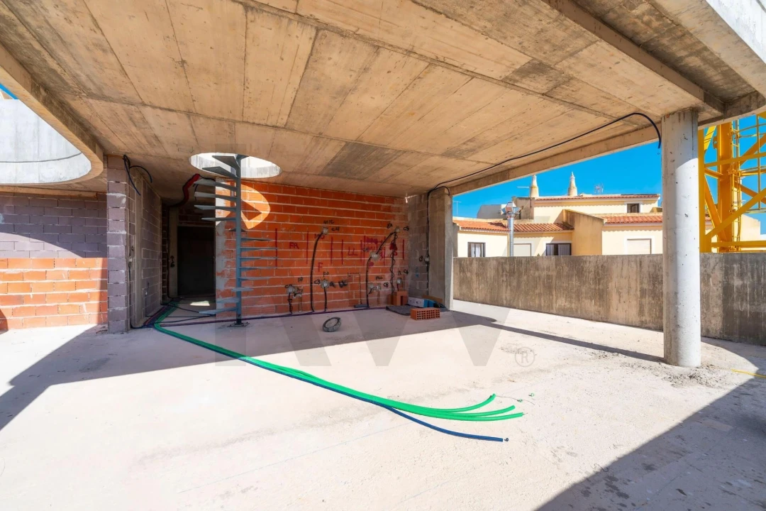 Apartamento T1 para Venda em Lagos (São Sebastião e Santa Maria) Foto 44