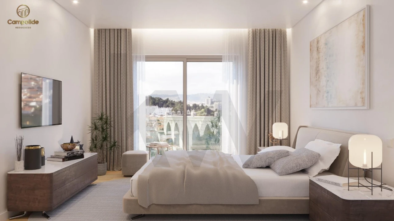 Apartamento T4 para Venda em Campolide Foto 8