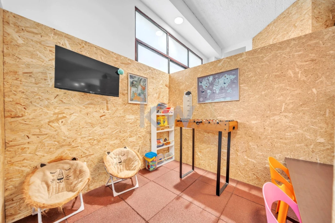 Negócio para Venda em Caniço Foto 12