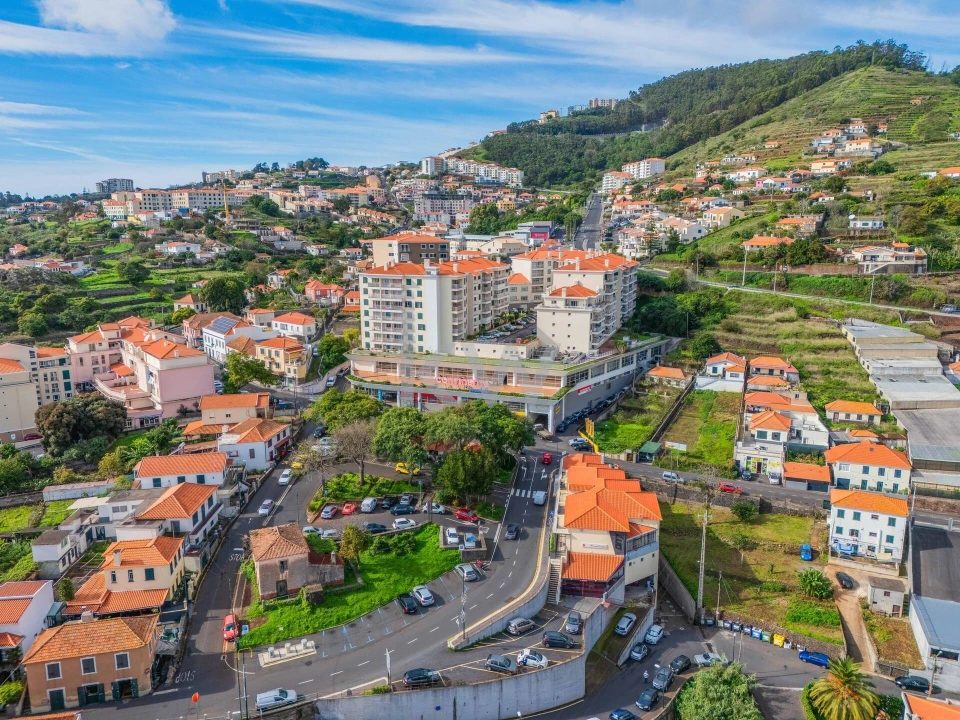 Negócio para Venda em Caniço Foto 31