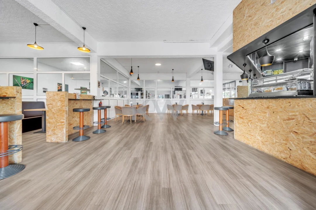 Negócio para Venda em Caniço Foto 10