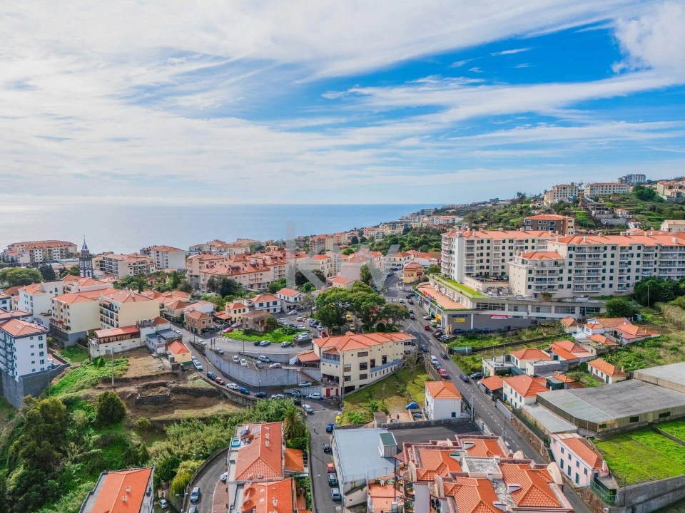 Negócio para Venda em Caniço Foto 32