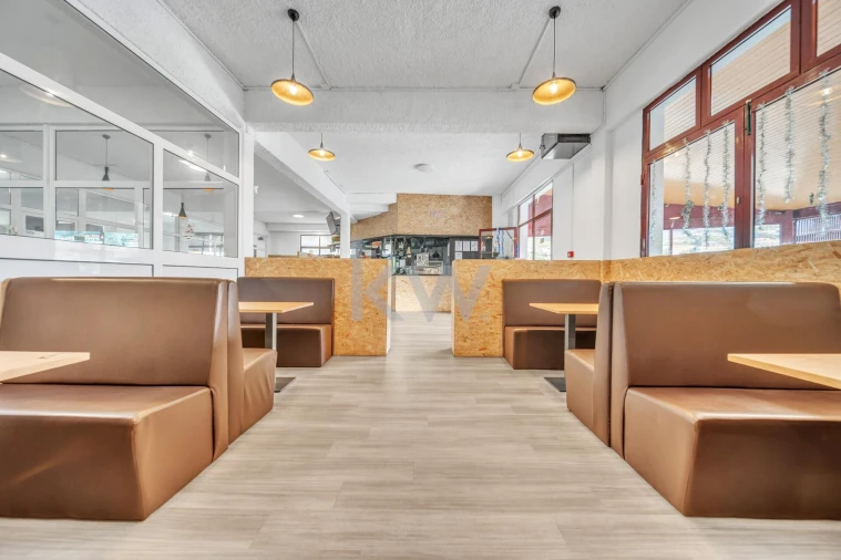 Negócio para Venda em Caniço Foto 9