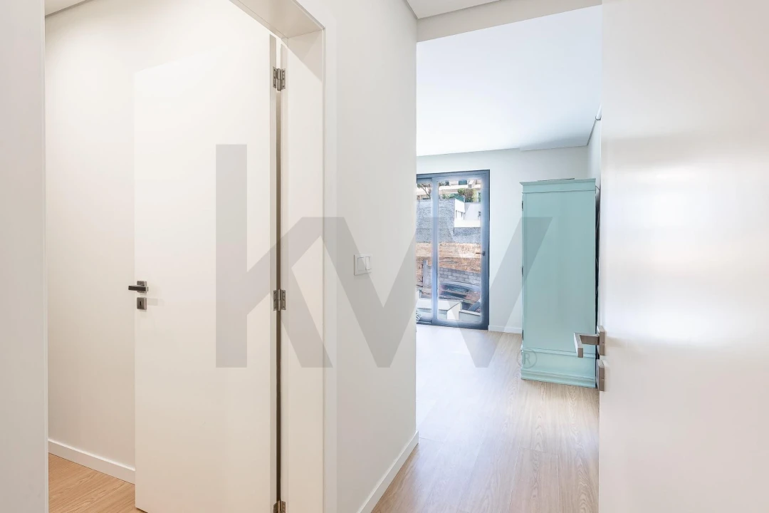 Moradia T3 para Venda em São Roque Foto 7