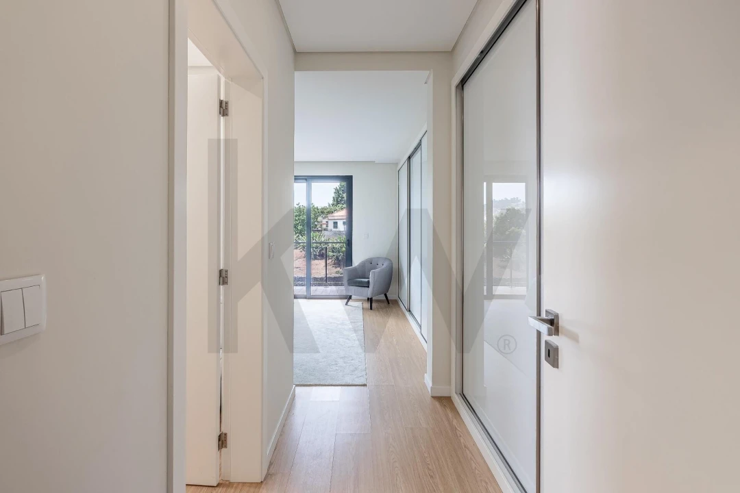 Moradia T3 para Venda em São Roque Foto 22