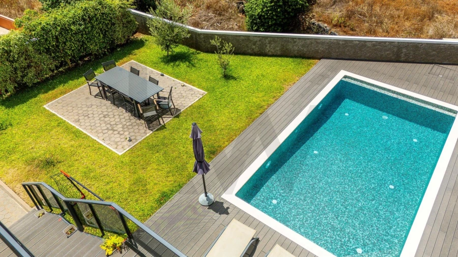 Moradia T3 para Venda em São Roque Foto 77