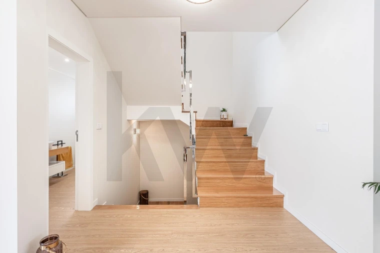 Moradia T3 para Venda em São Roque Foto 49