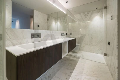 Apartamento T4 para Venda em Lordelo do Ouro e Massarelos