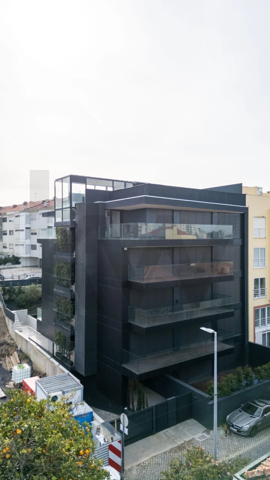 Apartamento T4 para Venda em Lordelo do Ouro e Massarelos Foto 2