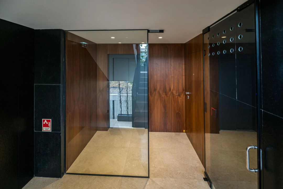Apartamento T4 para Venda em Lordelo do Ouro e Massarelos Foto 47