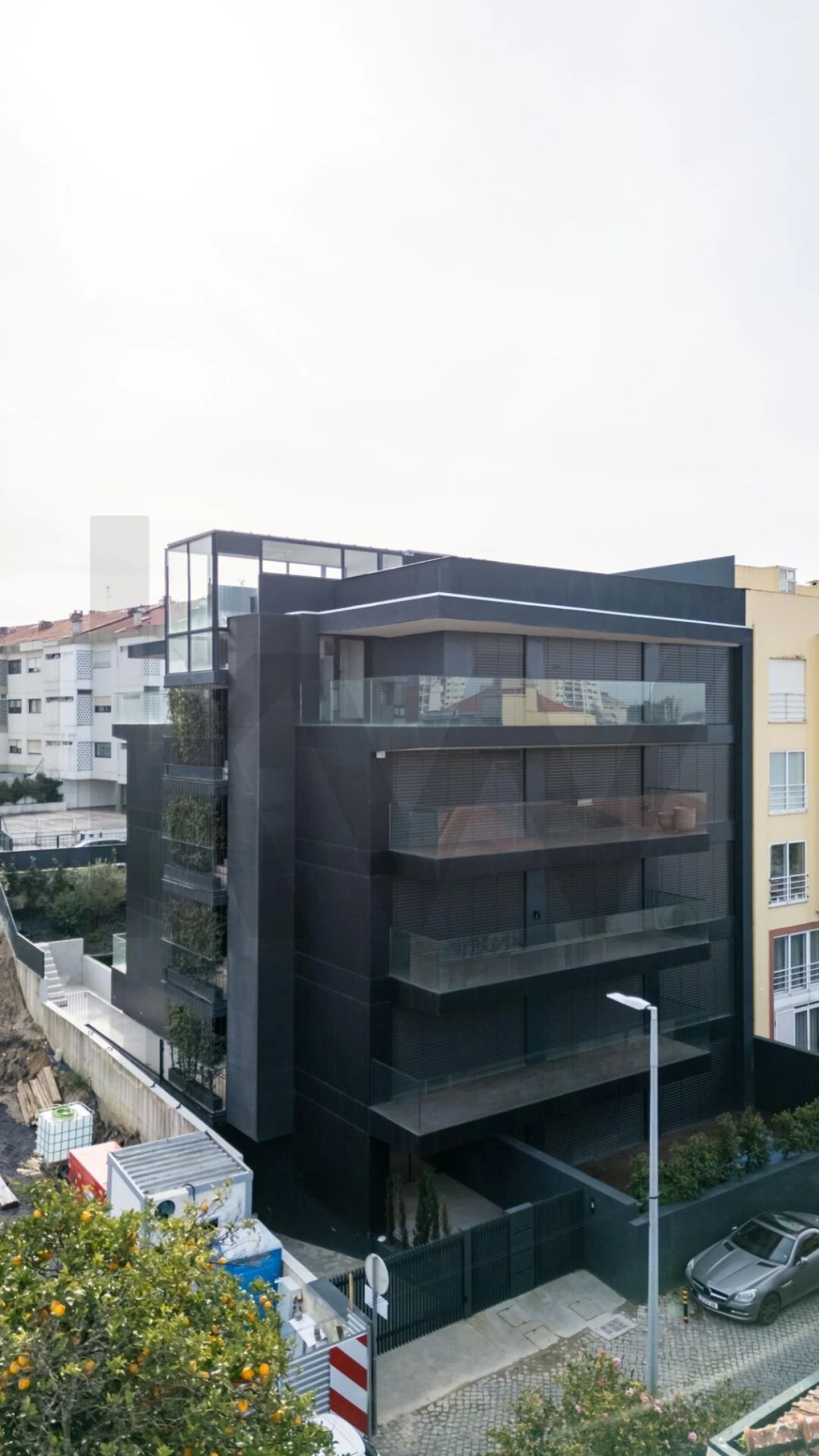 Apartamento T4 para Venda em Lordelo do Ouro e Massarelos Foto 2