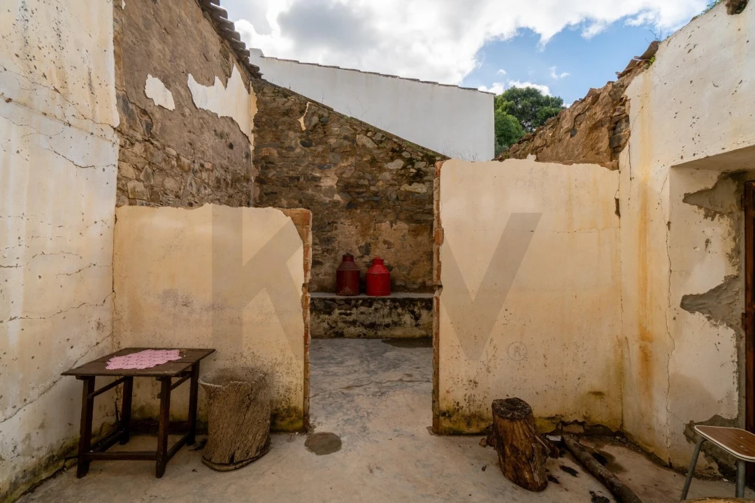 Moradia T3 para Venda em Odeleite Foto 21