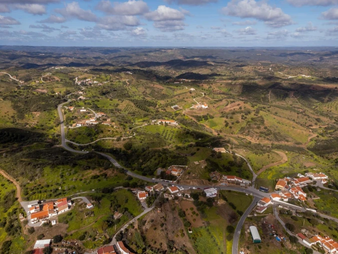 Moradia T3 para Venda em Odeleite Foto 38