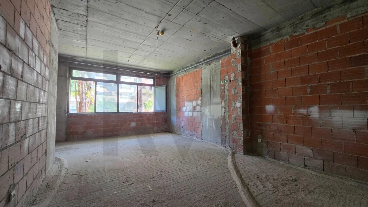 Loja para Venda em Algés, Linda-A-Velha e Cruz Quebrada-Dafundo Foto 11